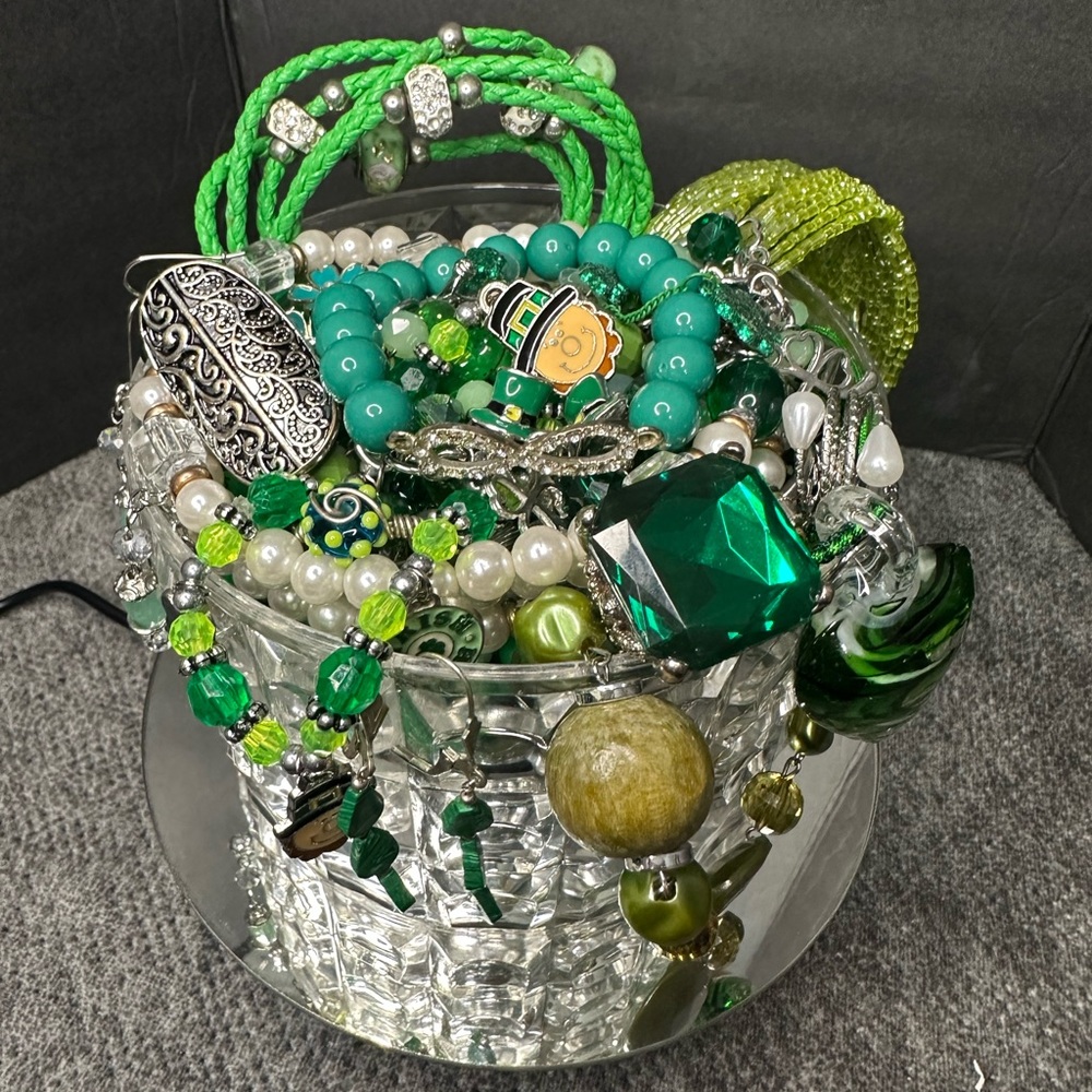 🍀 Irish Green & Silver Mystery Jewelry Jar 🍀